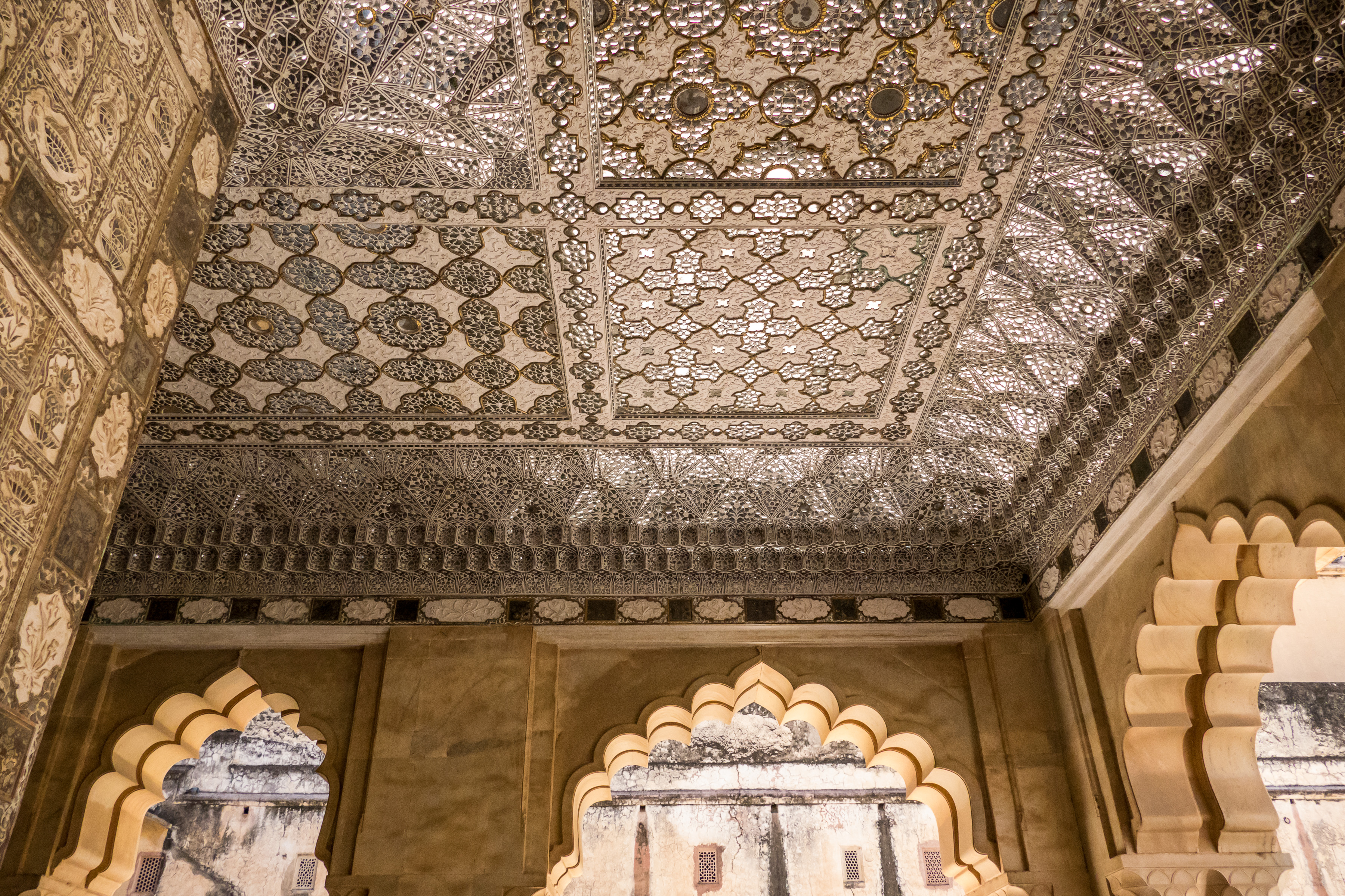 63 AmberFort 29